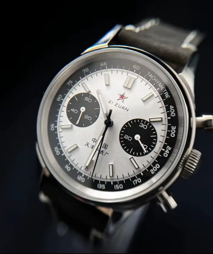 Montre chronographe SEA-GULL Panda