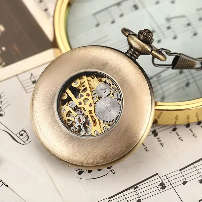 Montre de poche mécanique en bois massif