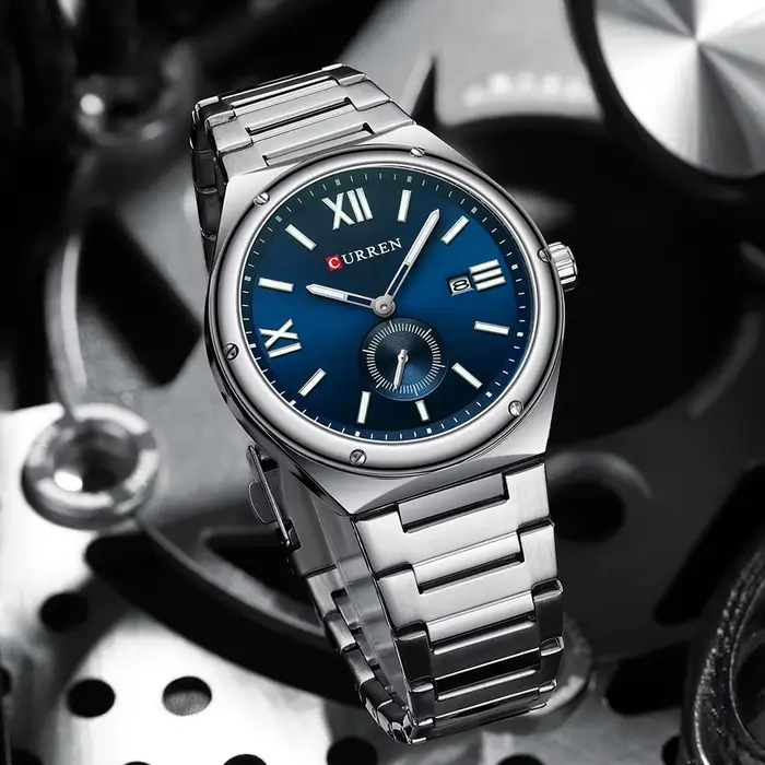 Nouvelle montre homme Curren 2024 quartz décontractée avec calendrier complet et résistance à l'eau pour homme style décontracté et élégant occasions quotidiennes et spéciales