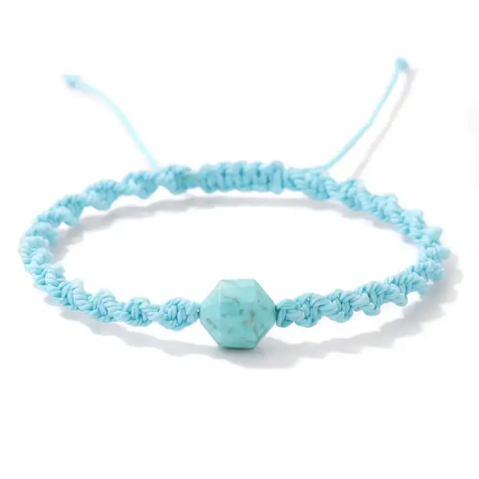 Bracelet à breloques en pierre turquoises bleues