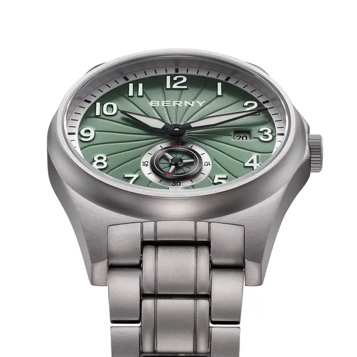 Montre en titane BERNY automatique pour hommes avec mouvement Seagull ST1731 résistante à l'eau pour diverses occasions et activités de tous les jours