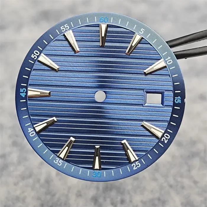 Cadran de montre à calendrier unique pour hommes