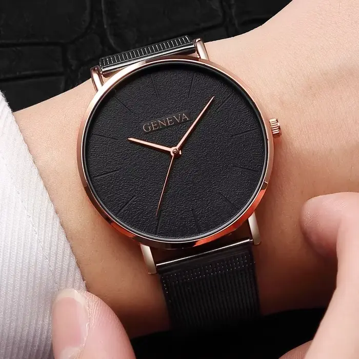 2025 montre pour femme Vintage classique mode cadran décontracté bande d'acier bracelet or Rose féminin montre-bracelet à Quartz décontractée