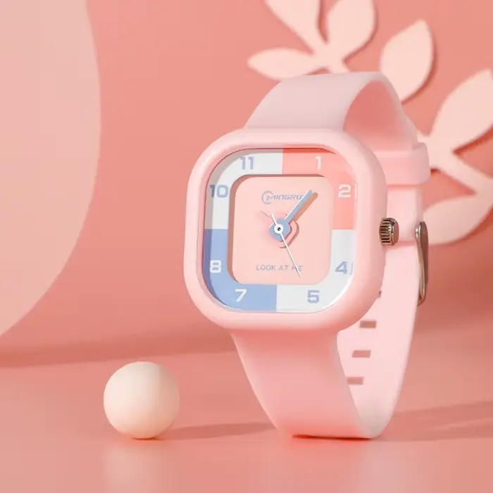 Montre carrée pour femmes et étudiants