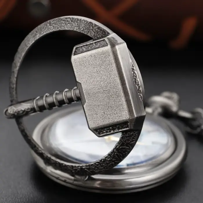 Montre de poche à Quartz creuse mythologie nordique marteau de Thor pendentif Vintage Steam Punk cadeau à la mode pour hommes et femmes occasions spéciales