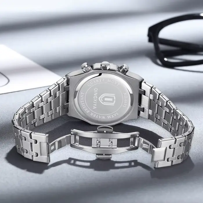 Montre chronographe phase de lune acier inoxydable résistante à l'eau pour hommes avec date mouvement quartz occasions spéciales