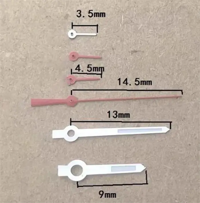 Aiguille de montre adaptée au mouvement ST16