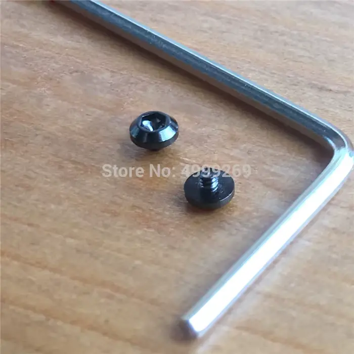 Vis de fixation de verre de montre pour homme