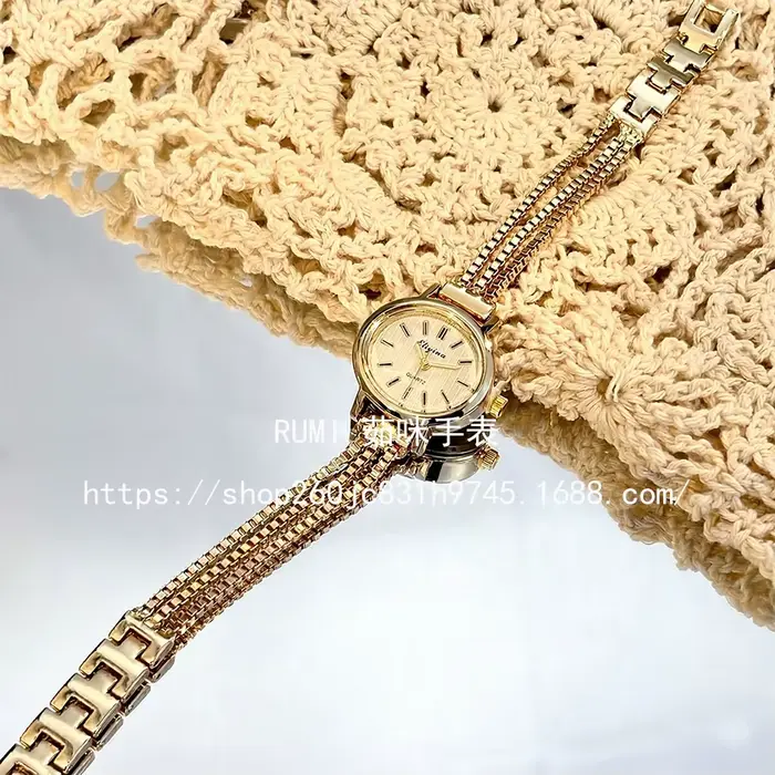 Bracelet de montre élégant à franges pour femme, montre à quartz mini vintage, accessoire de mode st