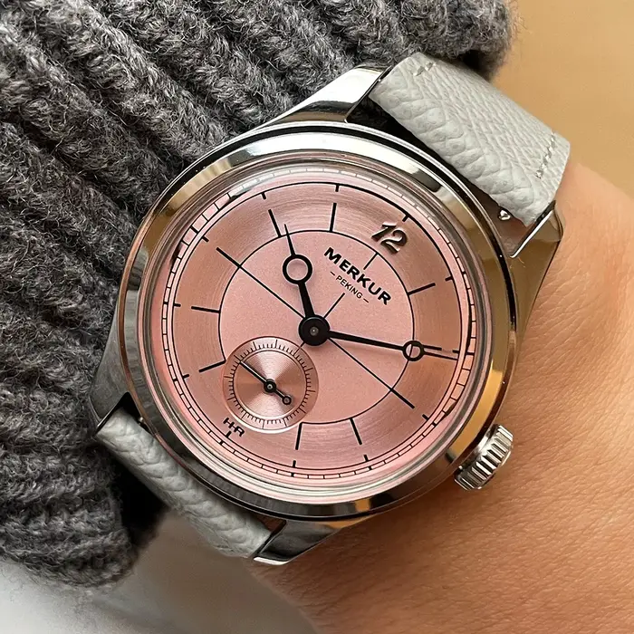 Le nouveau MERKUR croix ligne secteur cadran vert rétro montre décontractée pour hommes série d'affaires manuel accordé