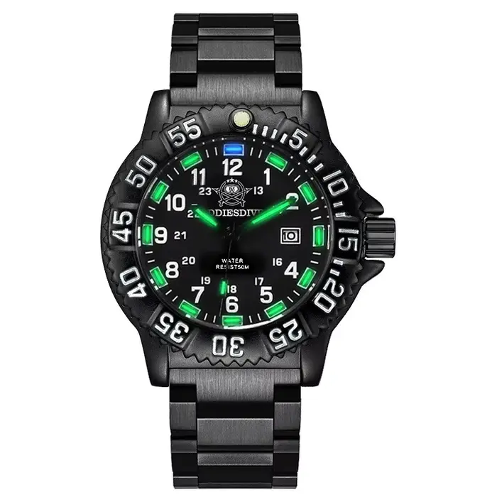 Montre-bracelet à Quartz Seaknight Style Militaire Élégant pour Hommes Occasions Spéciales Robuste et Lumineuse