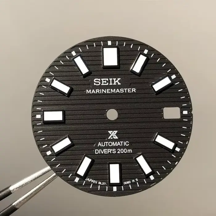 Montre de plongée Marine Master 200m avec cadran modifié compatible avec le mouvement NH35 et le boî