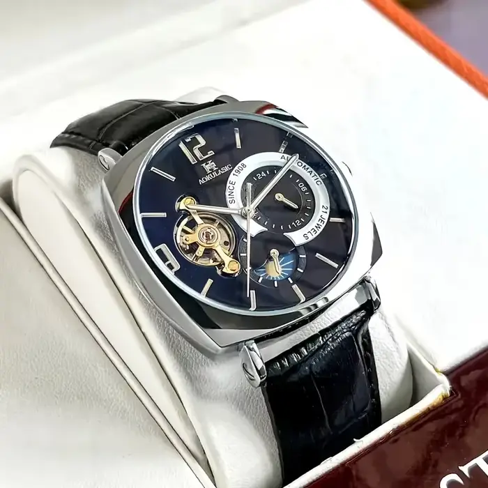 Montre mécanique vintage élégante pour homme design squelette bracelet en cuir tenues professionnelles et décontractées cadeau occasionnelle
