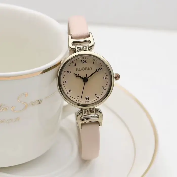 Nouvelle Montre Vintage 2026 pour Femme