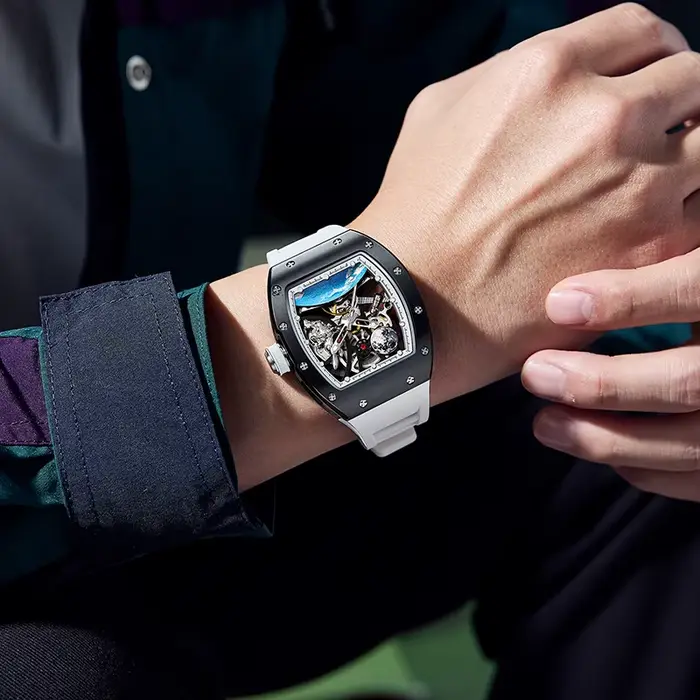 Montre automatique BONEST GATTI style mode et décontracté pour hommes cadran terre lumineux squelette résistante à l'eau pour occasions formelles et décontractées