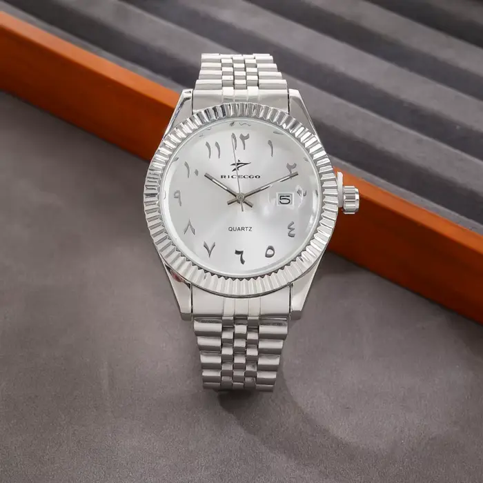 Montres à quartz en acier inoxydable pour hommes