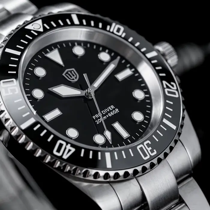 Watchdives WD1680Q V2 Montre de plongée VH31 Sweep Quartz 39mm Saphir 200M Étanche Lunette en céramique BGW9 Lume Acier inoxydable Homme