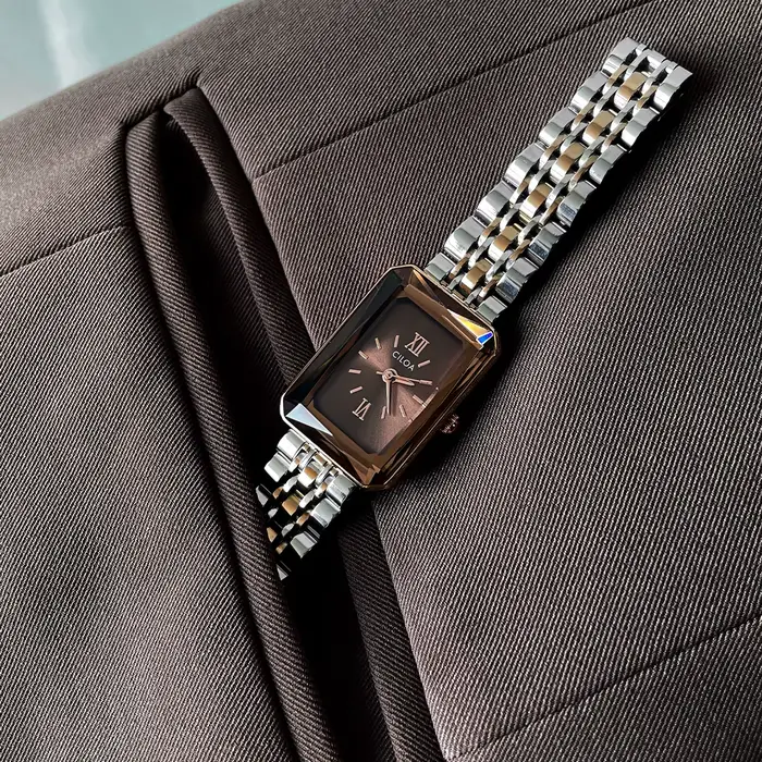 Montre rétro CILOA élégante pour femme résistante à l'eau occasions spéciales et quotidiennes