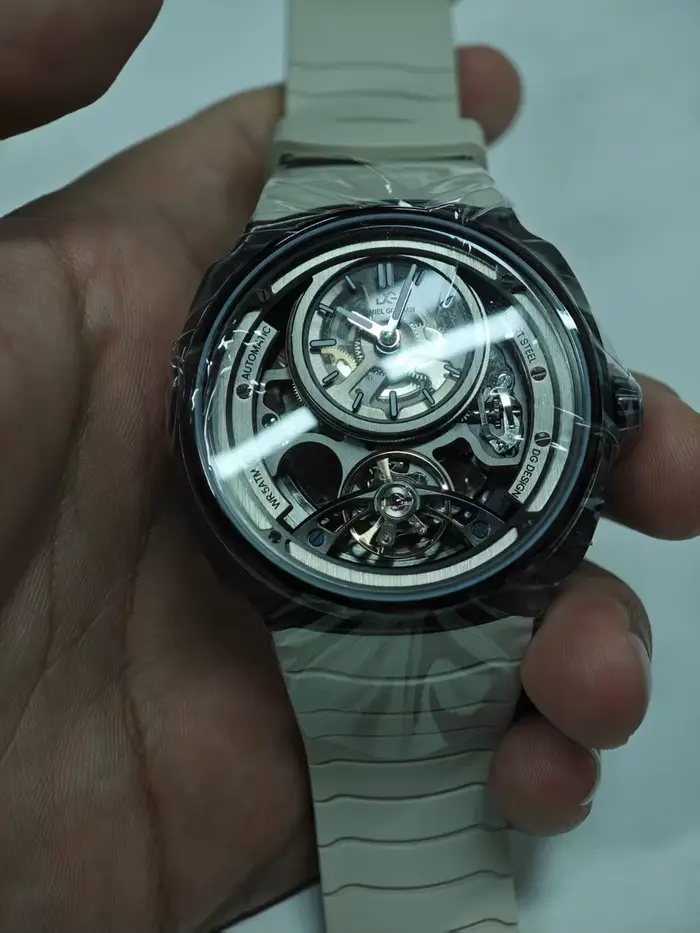 2026 Montre automatique de haute qualité avec bracelet en silicone sport élégant