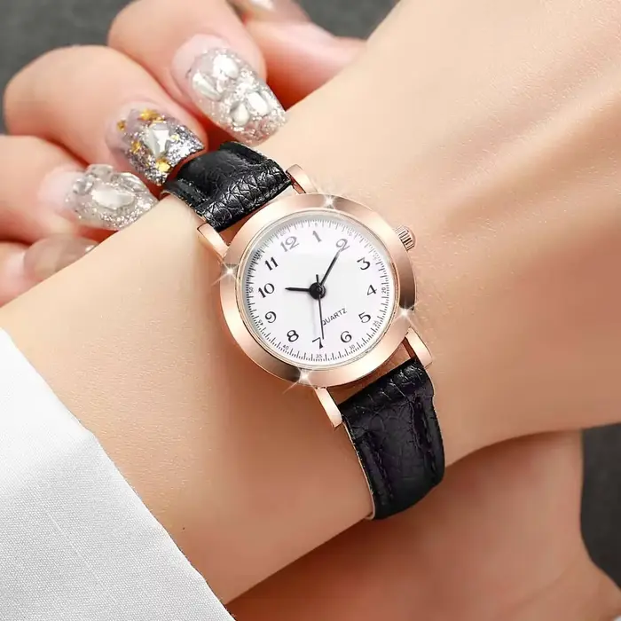 Montres à petit cadran pour femmes