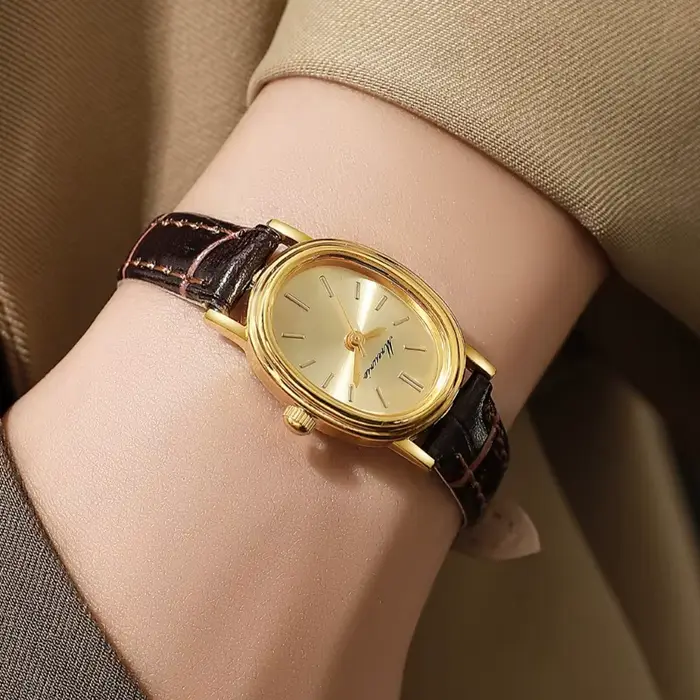 Montre de luxe à quartz avec cadran œuf de pigeon