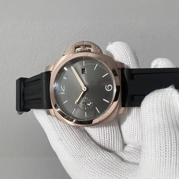 Montre mécanique unisexe XIKUO avec mouvement automatique et boîtier en acier inoxydable pour homme et femme occassions diverses