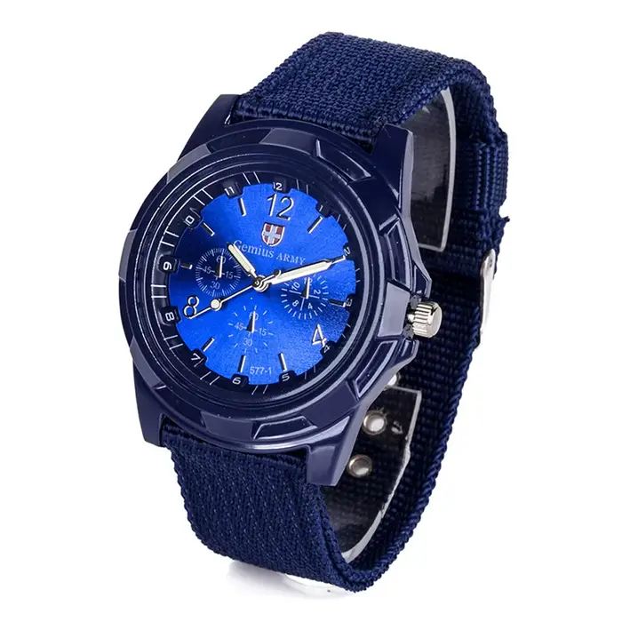 Bracelet en nylon montre à quartz hommes robuste résistant aux chocs pour activités sportives et quotidienne
