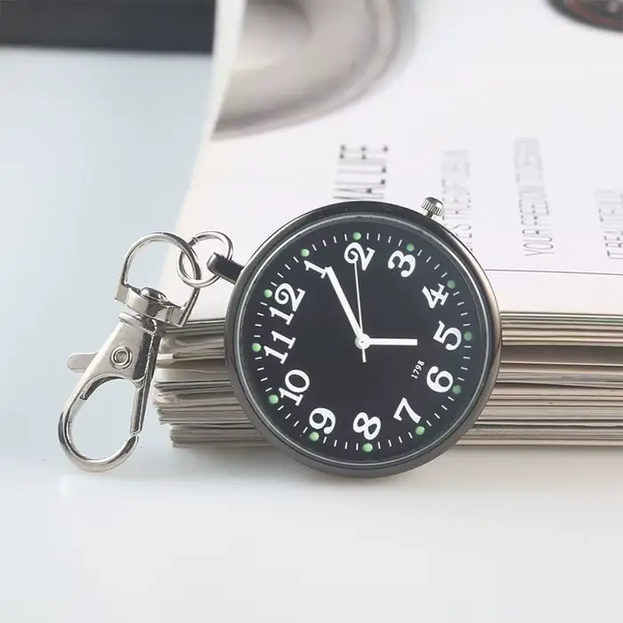 Montre à gousset — Nouvelle montre de poche à quartz mignonne et compacte avec porte-clés, montre à 