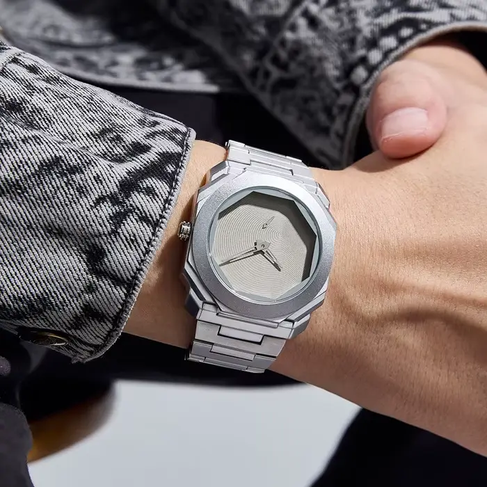 Montres-bracelets à quartz en acier inoxydable pour hommes avec cadran octogonal résistant à l'eau pour différentes occasions