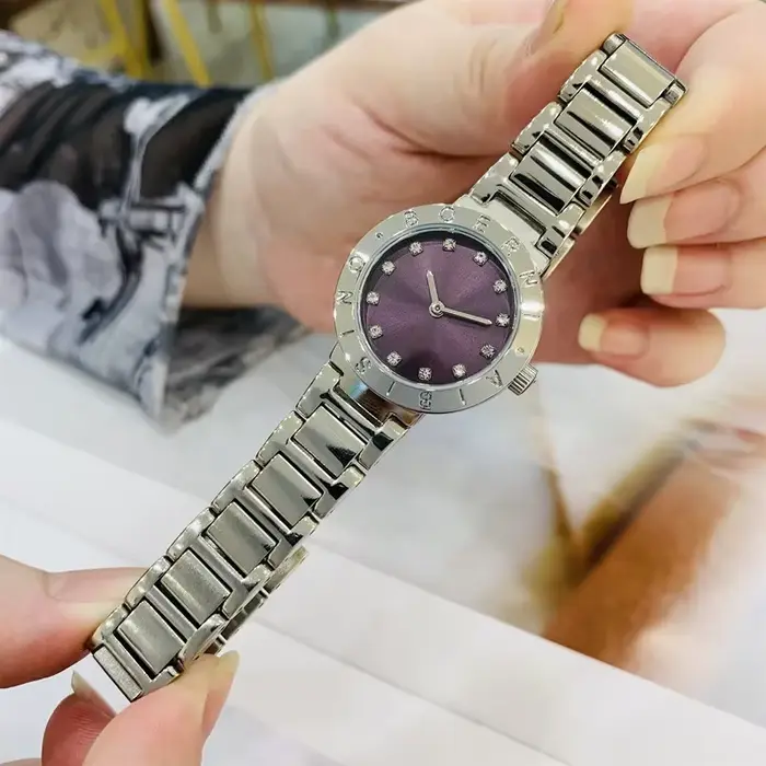 Montre Quartz Femmes Design Vintage Cadran Orologio Luxe Bracelet Acier Inoxydable Occasions Spéciales
