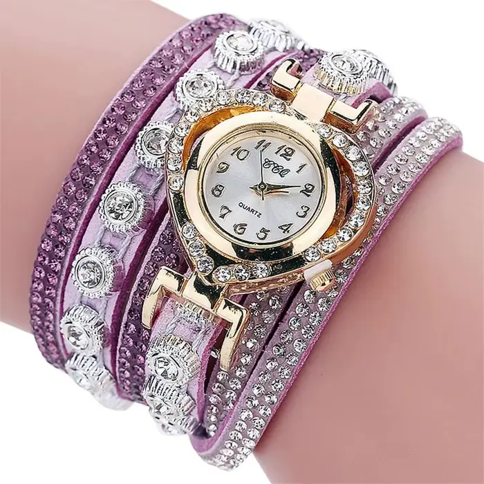 Superbe montre incrustée de diamants pour femme