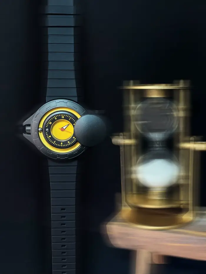 Montre flottante magnétique homme Daniel Gorman Gravity Series conception futuriste sport étanche occasionnels